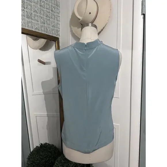 St. John 100% Silk Blouse Sleeveless Tank Top Women’s Shirt Size 6 - Picture 3 of 7